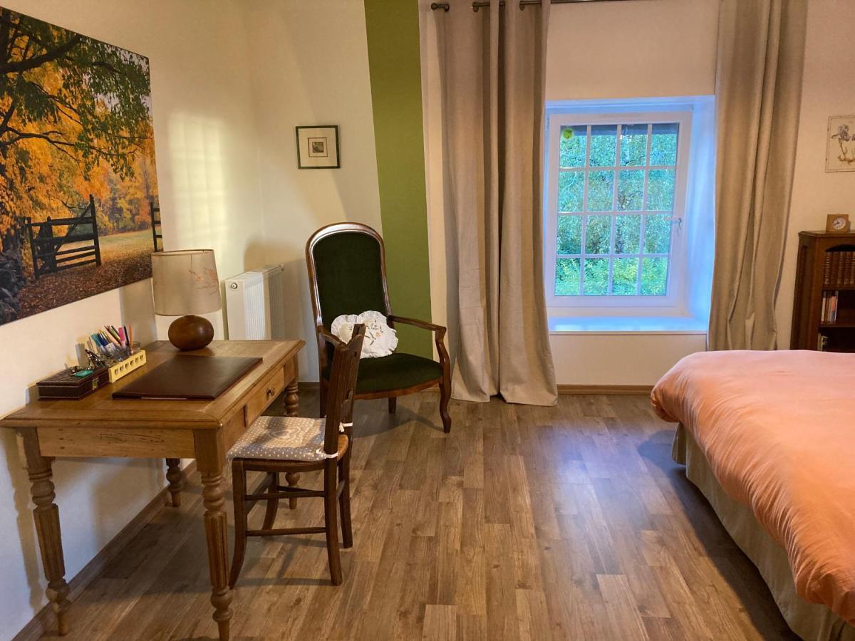 Bed and Breakfast « Le Petit Verger » Hambye Екстер'єр фото